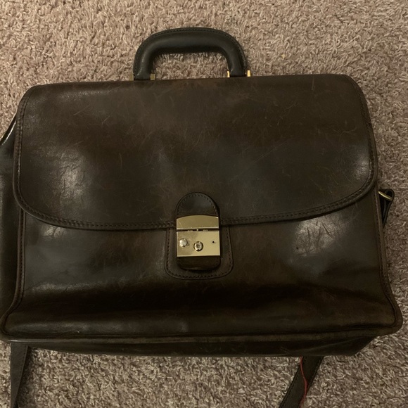 Vintage Mulholland Bros Leath Gold Clasp Msgr Bag - Picture 2 of 8